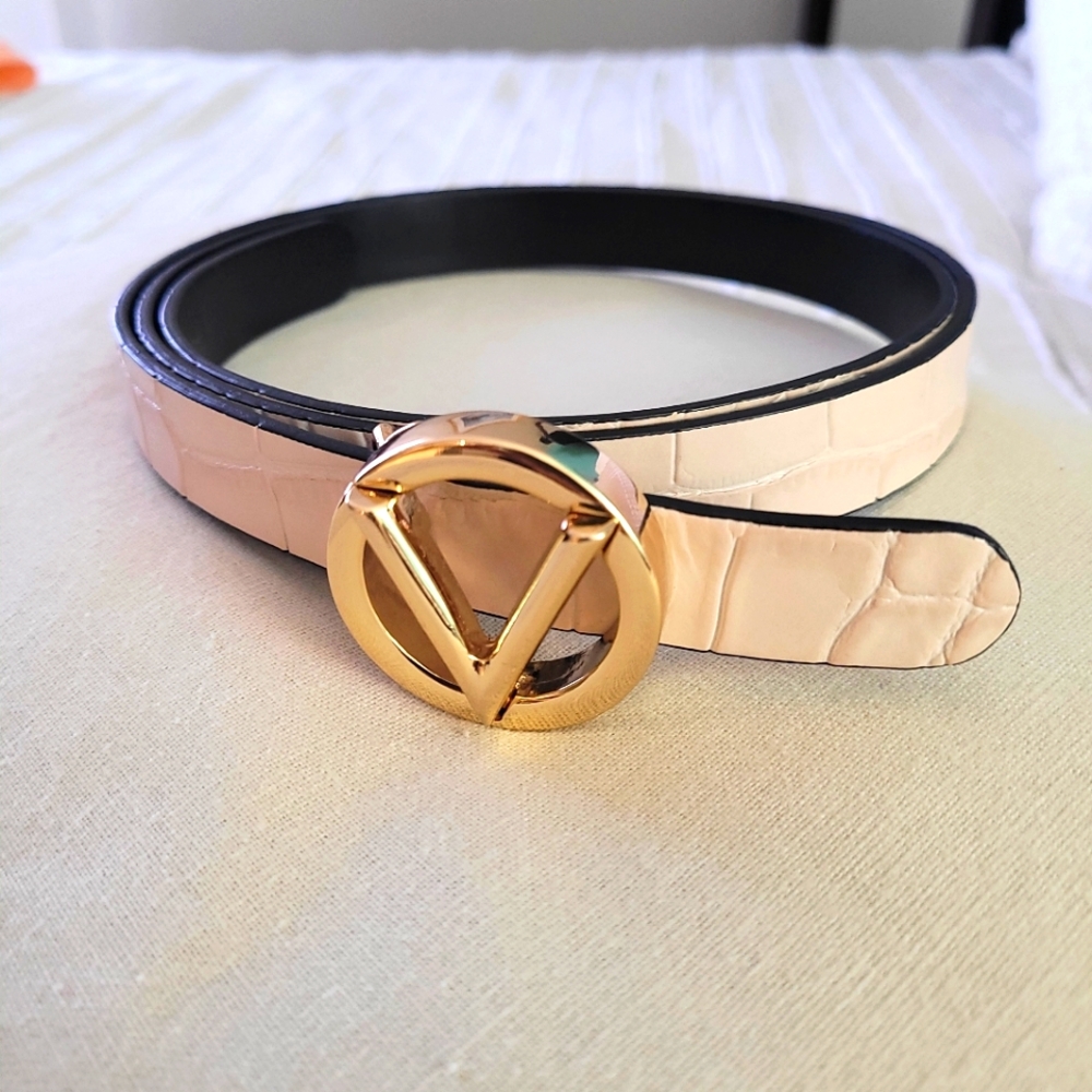 - NWT Valentino Guisy monogram bucket belt.